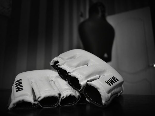 Différences entre les gants de boxe et les gants MMA